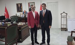 Kaymakam Seyhan, TRT Sanatçısı Mehmet Seske’yi ağırladı