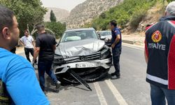 İki aracın çarpıştığı kazada 3'ü çocuk 6 kişi yaralandı