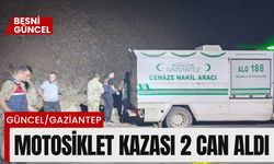 Devrilen motosikletteki 2 kişi öldü