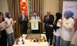 Yılmaz, Diyarbakır'da öğrencilerle buluştu