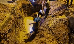 Adıyaman’da gece su hattı arızasına hızlı müdahale