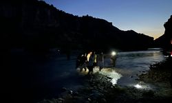 Kahta'da serinlemek için çaya giren genç boğuldu