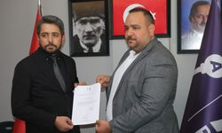 Anahtar Parti Besni'yi Ahmet Dayan'a emanet etti