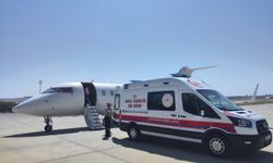 Ambulans uçak 33 günlük bebek için havalandı