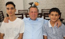 YKS birincisine Nizip Belediye Başkanı'ndan ödül