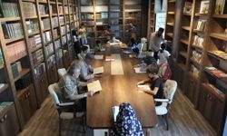 Cami Kütüphanesi 7’den 70’e Kitapseveri Ağırlıyor
