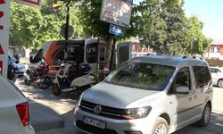 Engelli vatandaşlar kaldırım işgallerinden şikayetçi!