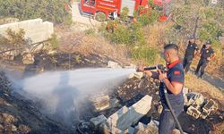 Kilis Belediyesi, Hatay'daki yangına ekip yolladı"