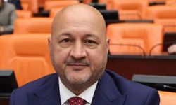 Kurt: "Milletimizin iradesi, FETÖ’nün tanklarını ezdi geçti"