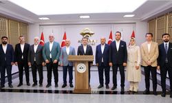 Bakan Yumaklı, Adıyaman'da Sektör Temsilcileriyle Buluştu