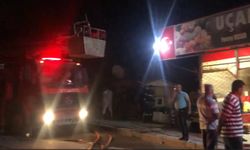 Besni’de Atatürk Caddesi'ndeki Manavda Yangın