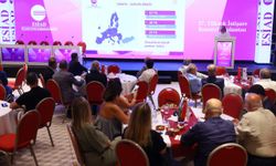 ESİAD'ın 37. Yüksek İstişare Konseyi Toplantısı İzmir'de gerçekleşti