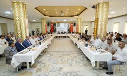 Mardin Valisi Tuncay Akkoyun muhtarlarla bir araya geldi