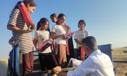 Milletvekili Şan, ev ziyaretinde çocuklarla buluştu