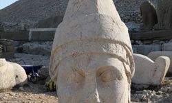 Nemrut'un zirvesindeki binlerce yıllık heykeller nanoteknolojiyle ayağa kalkıyor