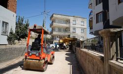 Adıyaman’da Asfalt Yama Çalışmaları Devam Ediyor..
