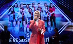 Bakan Göktaş; “futbolun kraliçelerini tebrik etti”