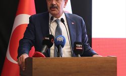 Bakan Tekin Gaziantep'te eğitime katkı sunan hayırseverlerle buluştu: