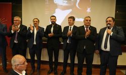 CHP Adıyaman Örgütü, Merkez İlçe Kongresi’nde sandık başında: Buluş beyaz ve Kılınç mavi listeyle yarışıyor