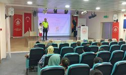 Diyarbakır'da öğrenci ve hükümlülere trafik eğitimi