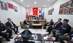Bakan Ersoy’dan Gazilere Vefa Ziyareti