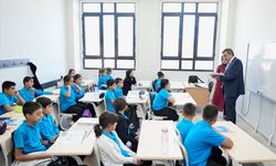 Milli Eğitim Bakanı Tekin'den Adıyaman'da sürpriz okul ziyareti