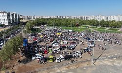 Modifiye araç tutkunları Diyarbakır'da düzenlenen festivalde bir araya geldi