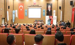 Siirt'te '2. Ulusal Foto Safari Fotoğraf Yarışması'nda dereceye girenlere ödülleri verildi