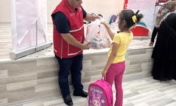 Türk Kızılay Sur Şubesinden öğrencilere kırtasiye desteği