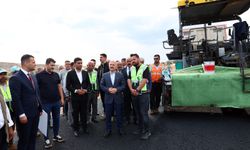 Adıyaman Köylerinde İlk Defa Sıcak Asfalt Yapılıyor...