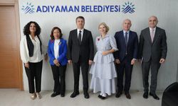 Adıyaman'da anlamlı buluşma: Tutdere'den İsveç heyetine 'umut çiçeği' - Videolu Haber