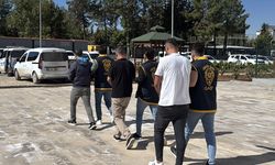 Adıyaman’da Adliye Önünde Silahlı 3 Kişi Yakalandı