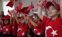 Adıyaman’da Minikler Cumhuriyet Bayramı Kutladı
