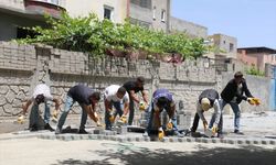 Batman'da 3 yılda 874 bin metrekare parke taşı döşendi