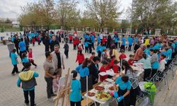 Bölükyaylalı öğrencilerden Gazze'ye destek kermesi
