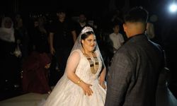 Diyarbakır'da down sendromlu genç kızın gelinlik giyme hayali gerçekleştirildi