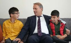 M.E. Müdürü Tosun, evde eğitim öğrencilerini ziyaret etti