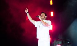 Buray, Diyarbakır Kültür Yolu Festivali'nde konser verdi