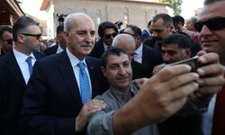 Kurtulmuş, cuma namazını Diyarbakır Ulu Cami'de kıldı