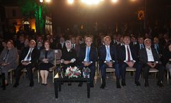 Kurtulmuş, Diyarbakır'da Medeniyetler Korosu'nu Dinledi