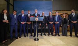 Kurtulmuş, Diyarbakır'da gazetecilerin sorularını yanıtladı