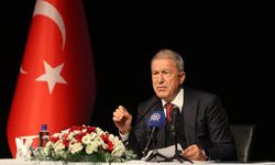 Komisyon Başkanı Akar, Gaziantep’te öğrencilerle buluştu