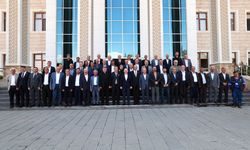 Vali Osman Varol, '19 Ekim Muhtarlar Günü' sonrası muhtarları ağırladı