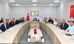 Vali Osman Varol, Köy Muhtarlarıyla Bir Araya Geldi