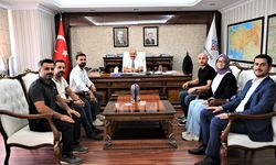 Yamaç paraşütçüleri Mereto Dağı'nda bir araya gelecek