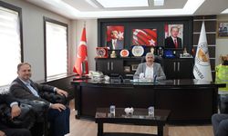 Yeşilay Genel Başkanı Dinç, Başkan Hallaç'ı ziyaret etti