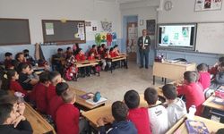 Yeşilay, öğrencilere teknoloji bağımlılığı semineri verdi