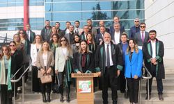 Adıyaman Barosu Kadın Hakları Merkezi: 'Kadına yönelik önlenebilir şiddete göz yummak, yaşam hakkının ihlalidir' - Videolu Haber