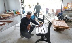 Depremde yıkılan depo, ileri dönüşüm atölyesine dönüştü