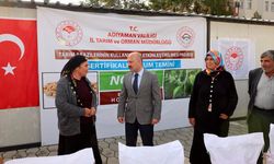 Adıyaman'da çiftçilere tohum ve yemlik makinası desteği
